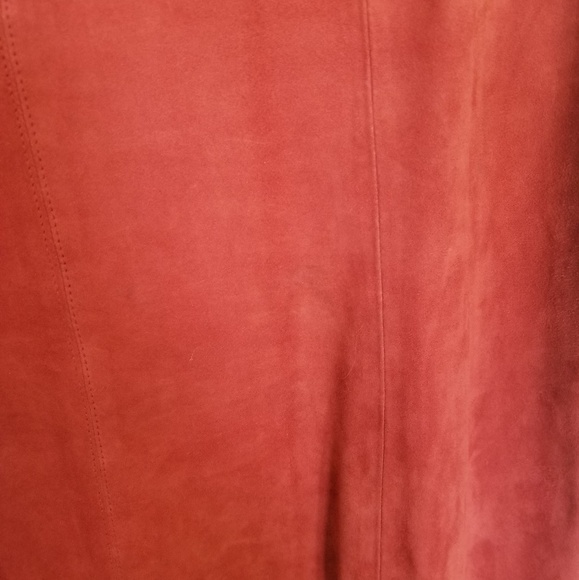 Vintage 90’s/Y2K Rust Hue Suede Skirt - Picture 4 of 6